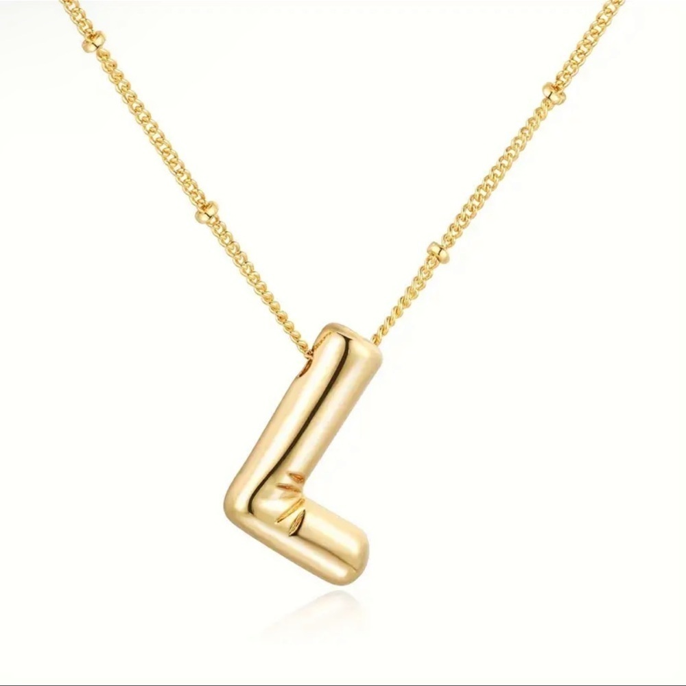 Bubble Letter Initial necklace - Picture 6 of 6